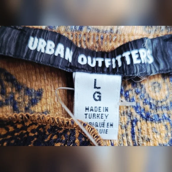 Urban Outfitters Gold & Blue Paisley Print Shift Dress | Size Large - Picture 3 of 6